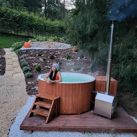 Golden Valley Glamping * Borotice