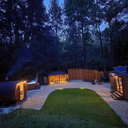 Golden Valley Glamping Сasa de vacaciones *